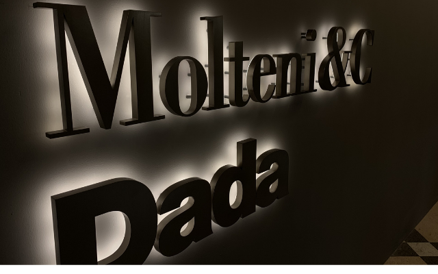 Molteni&C　Dada